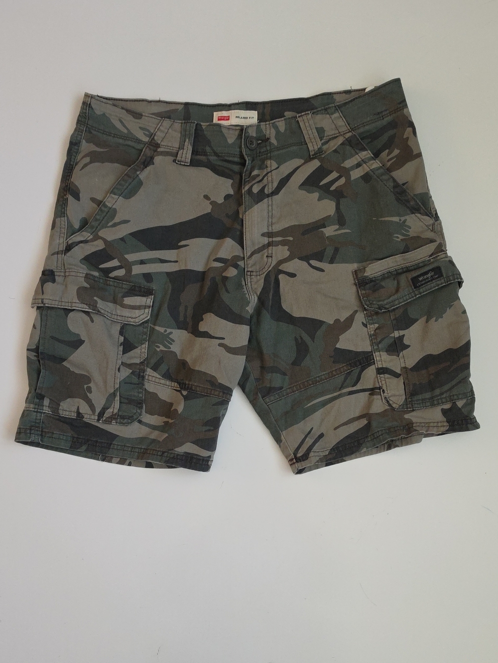 Wrangler Men's Camo Cargo Shorts - Green Camo